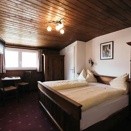 Boutique Hotel Residence Brugghof&Erlhof Sand in Taufers Zimmer foto