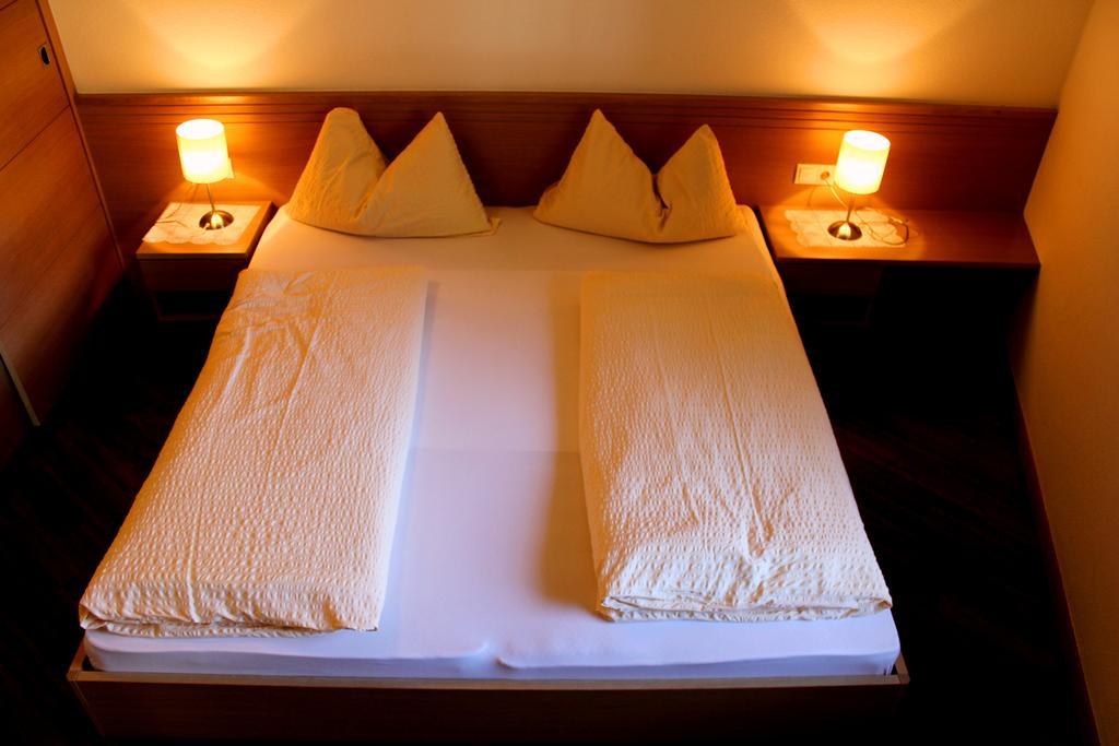 Brugghof & Erlhof Hotel 3*